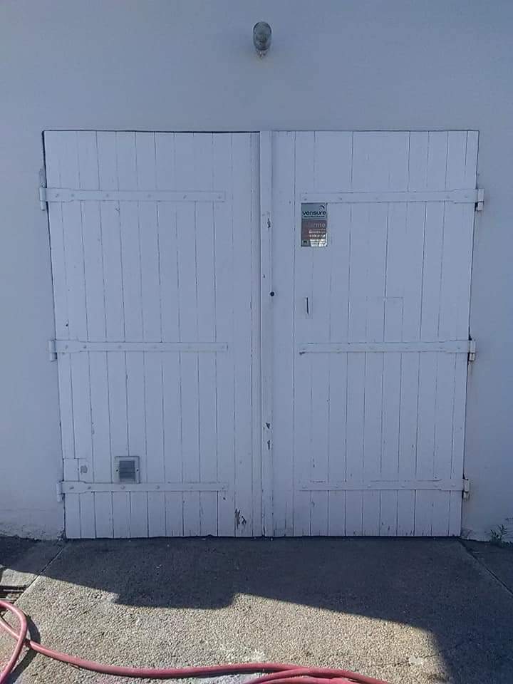 Porte garage Françay